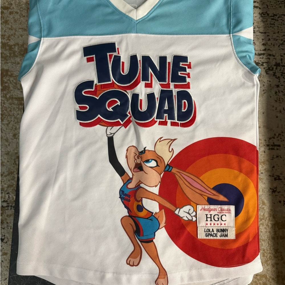 Tune Squad Jersey (Lola Bunny)